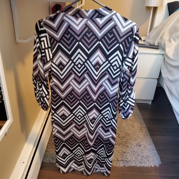 Banana Republic Dress - Picture 2 of 3